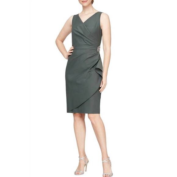 NEW ALEX EVENINGS women's brooch side tiered zipper back dress in olive